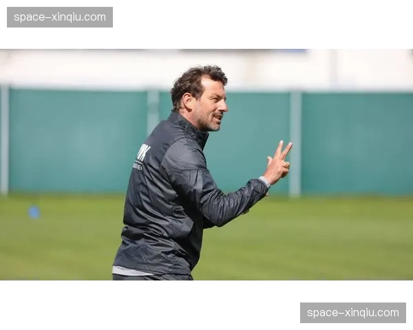 深度调查：德甲俱乐部在青训中引入人工智能选材系统的现状与争议